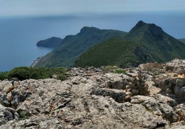 Marettimo Paese - Monte Falcone